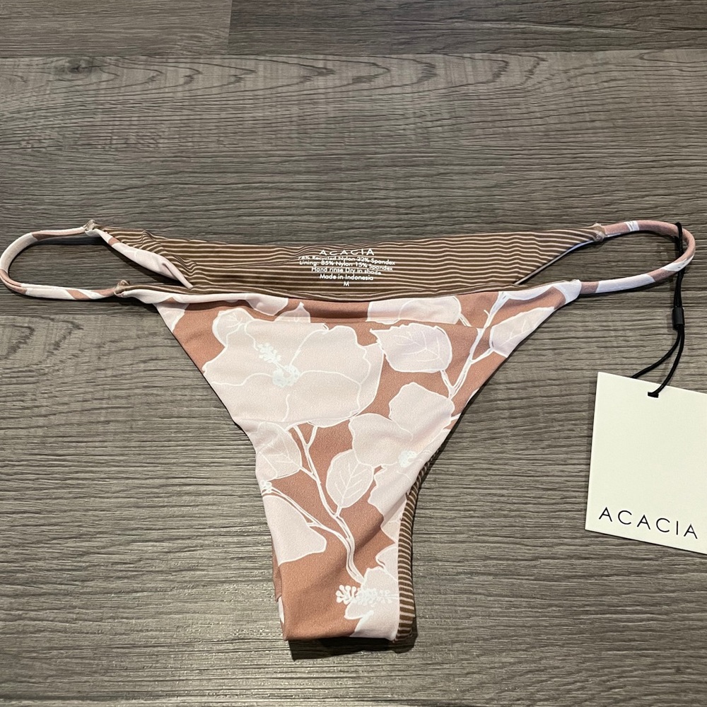 acacia south pacific fins bottoms